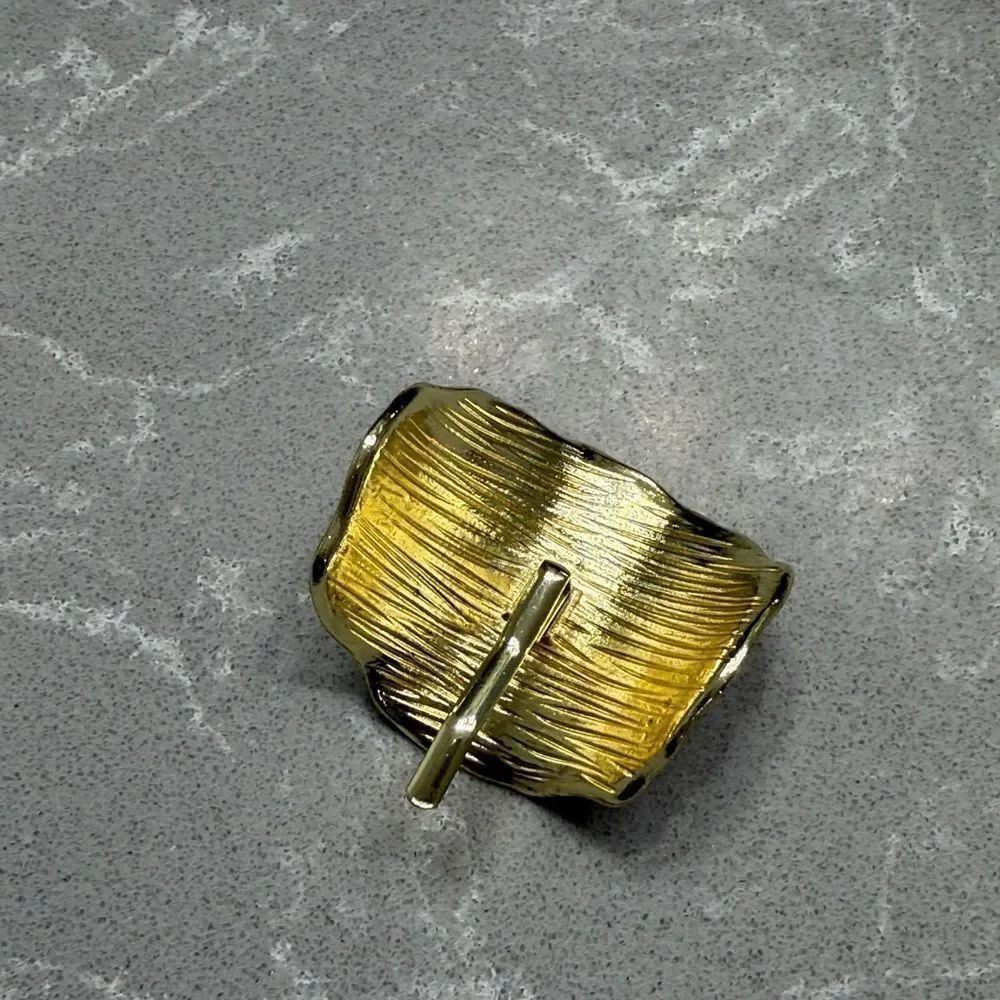 Gold Hair Cuff Accessory - Picture 3 of 6